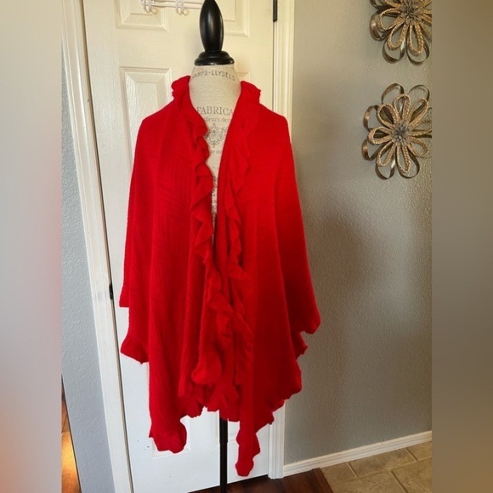 Charlotte Daniel Red Ruffled Hem Pancho One Size